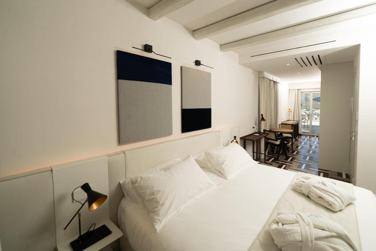 Dimora Dei Lari Hotel Bacoli Ngoại thất bức ảnh